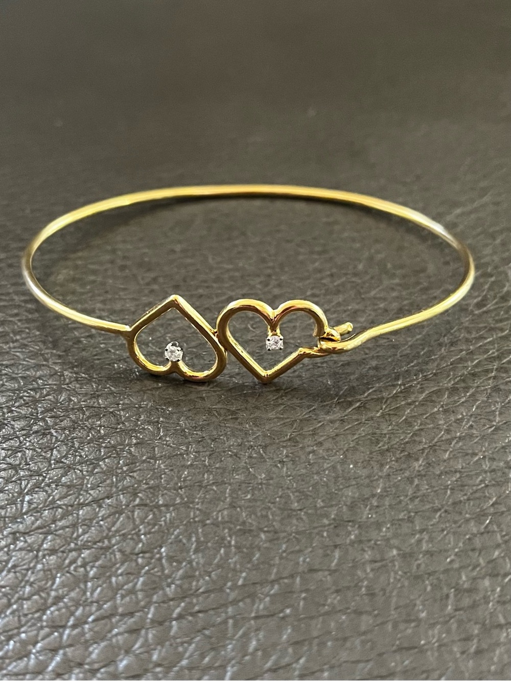 Vintage 14k Yellow Gold Double Open Heart Bangle Bracelet Genuine Diamond 6.40g